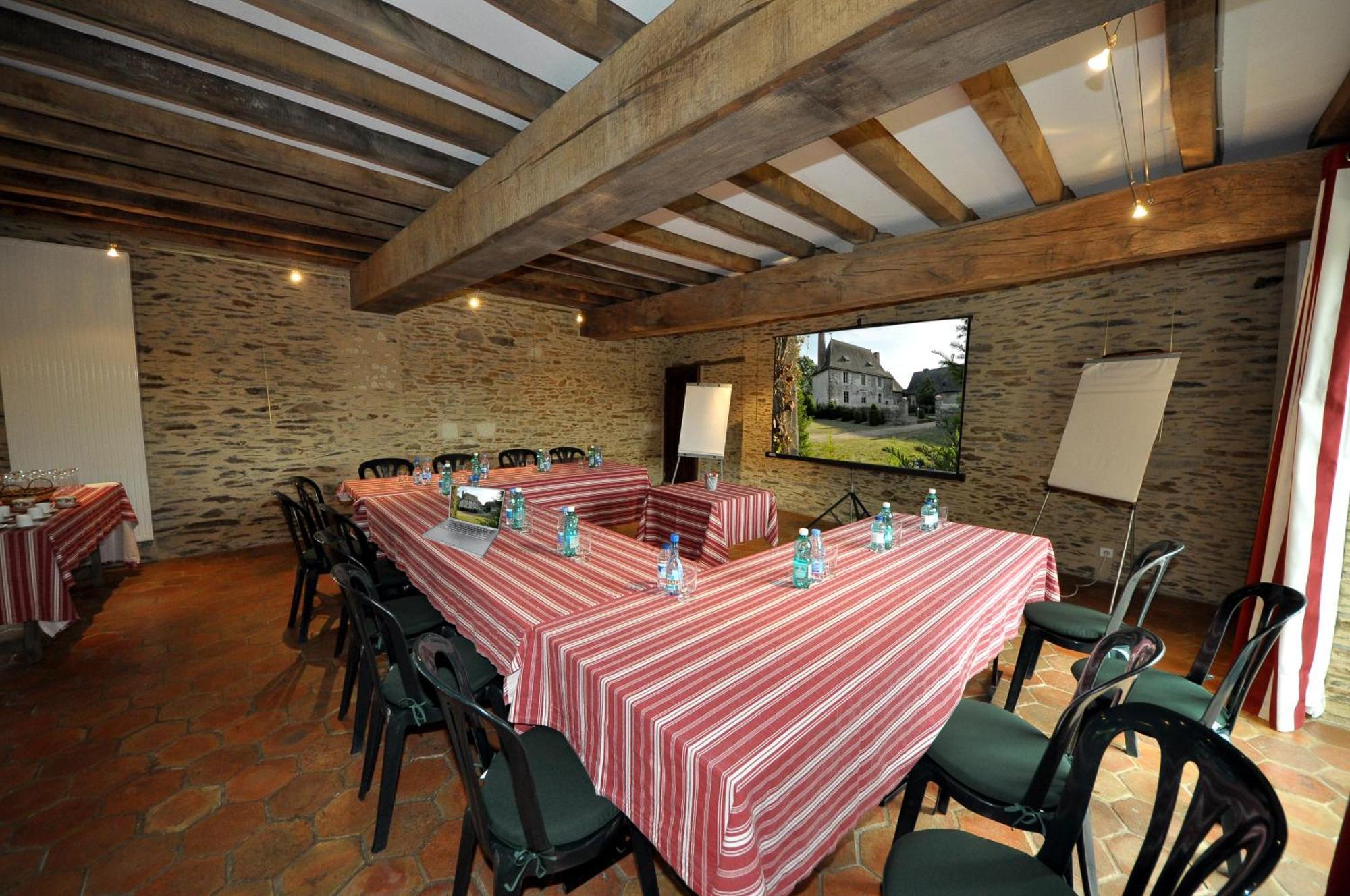 Bed and Breakfast Grange Du Plessis Segré Exterior foto
